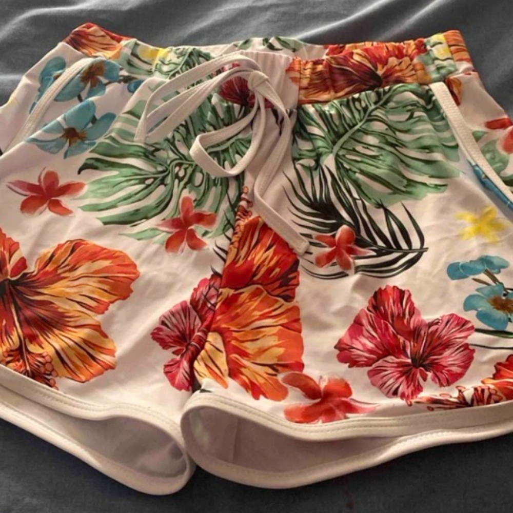 New Bohemian Tropical Hawaiian Hibiscus Flower Contrast Binding Bikini Bottoms - Picture 6 of 8